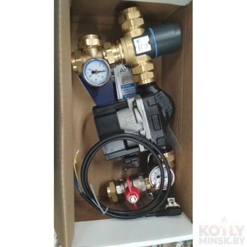 Насосно-смесительный узел Afriso с насосом Grundfos UPM3 FLEX AS 15-70/130 мм  фото 8